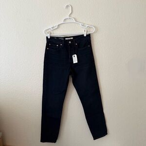NWT Levi's Women's Wedgie Straight High Rise Jeans 29x28